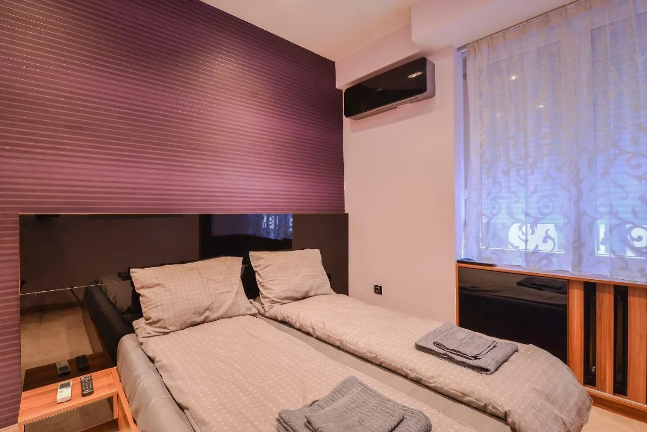 Extravaganzzo - Super Central One Bedroom Modern Apartment By Flat Mаnager Sofia